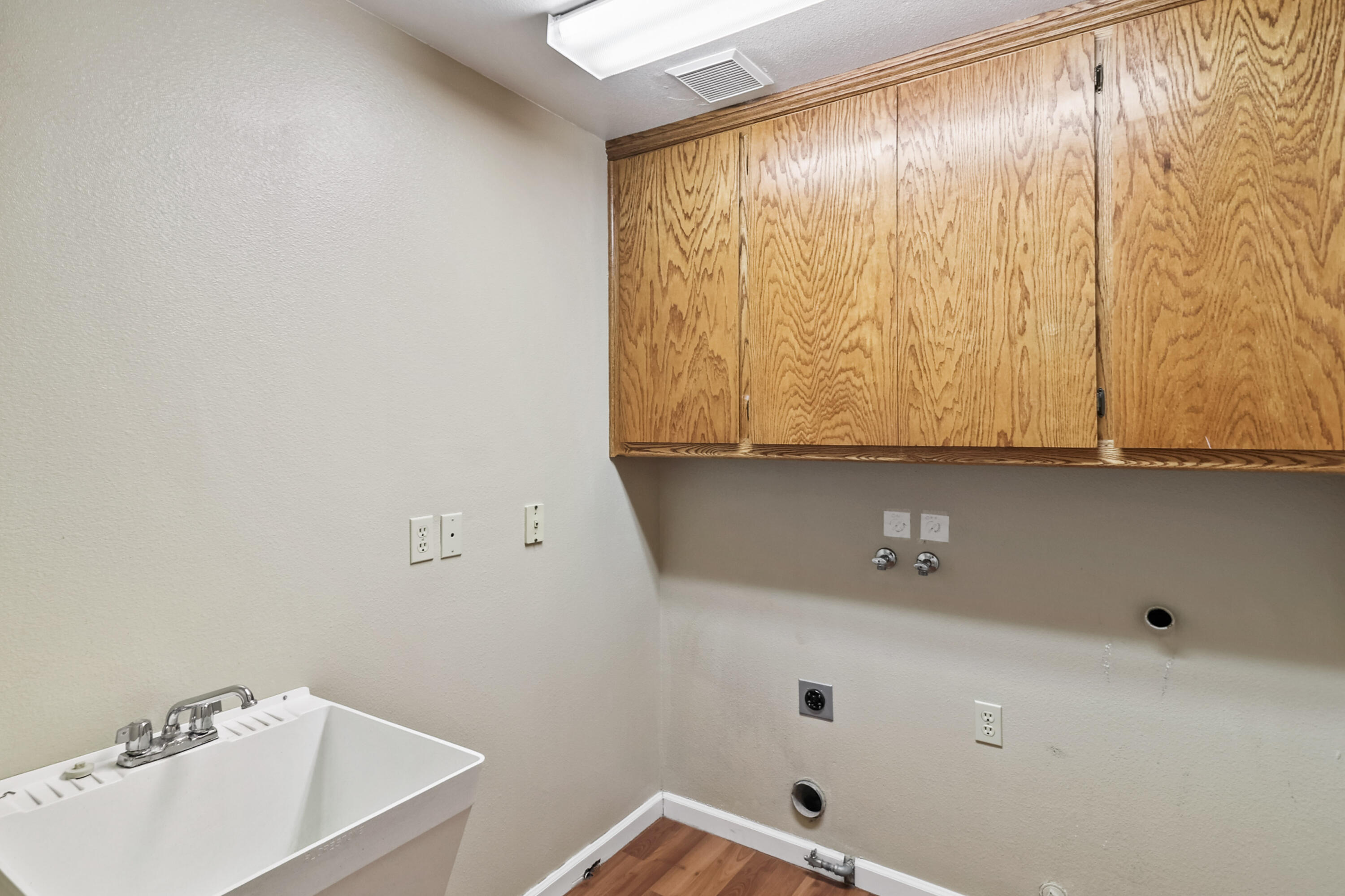 4420 Brittany Drive Redding, CA 96002 - Photo 21 of 31 IMG_1018