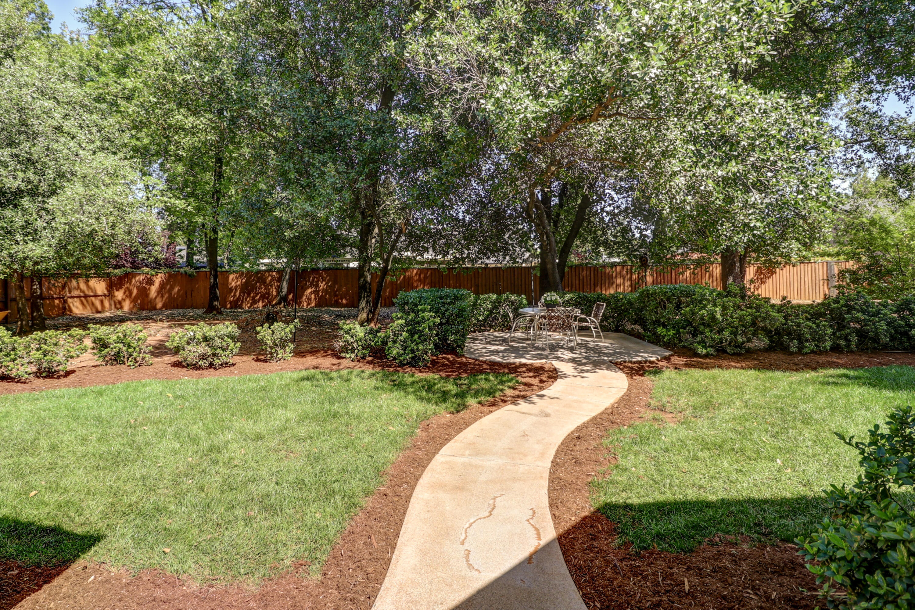 4420 Brittany Drive Redding, CA 96002 - Photo 30 of 31 IMG_1028