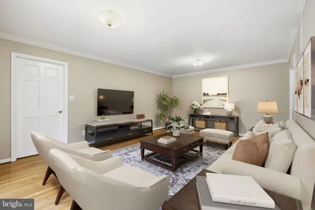 $600,000 | 140 Hoile Lane, Huntingtown, MD 20639