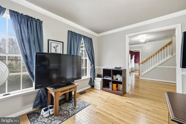 $600,000 | 140 Hoile Lane, Huntingtown, MD 20639