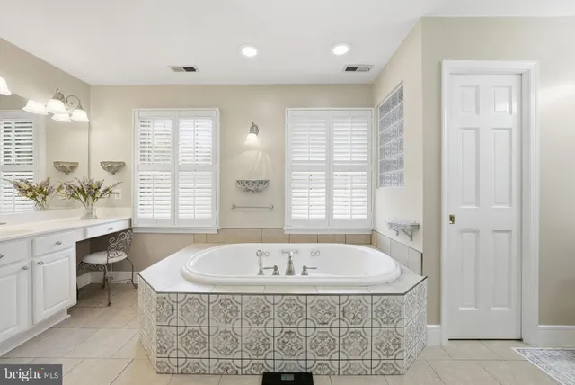 $600,000 | 140 Hoile Lane, Huntingtown, MD 20639