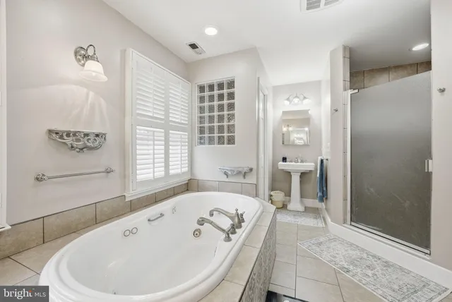 $600,000 | 140 Hoile Lane, Huntingtown, MD 20639