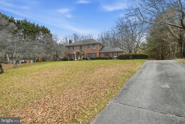 $600,000 | 140 Hoile Lane, Huntingtown, MD 20639