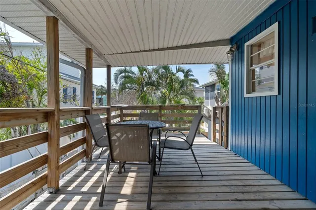 $1,525,000 | 3018 Gulf Drive, Holmes Beach, FL 34217