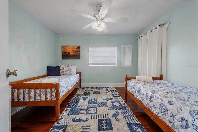 $1,525,000 | 3018 Gulf Drive, Holmes Beach, FL 34217