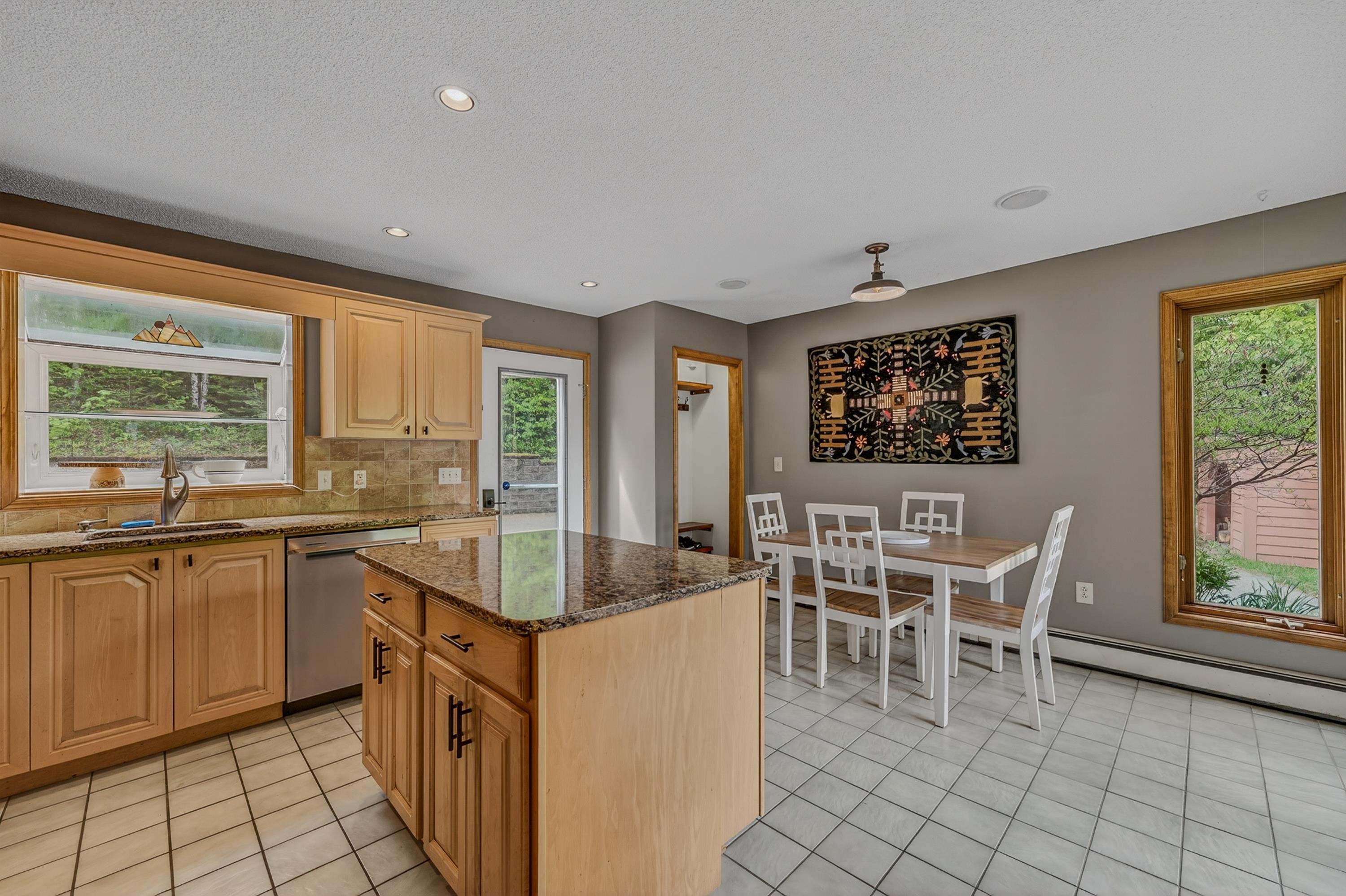 55 Sunset Paradise Road Jefferson, NH 03583 - Photo 8 of 56