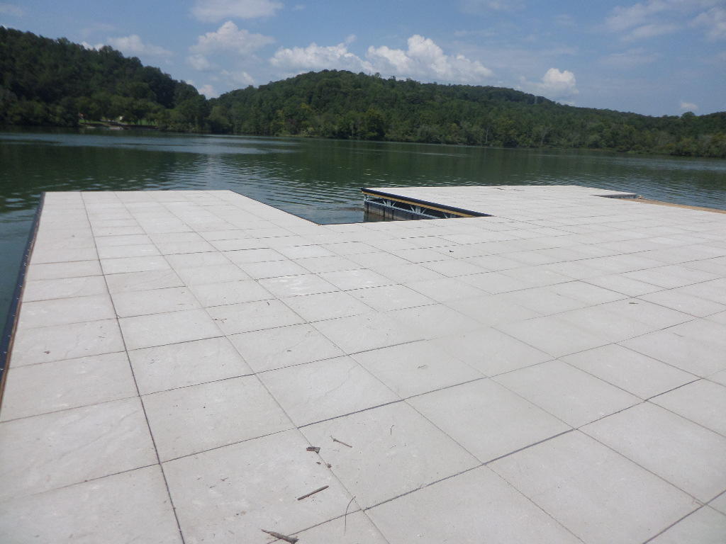 108 Littonberry Street Oak Ridge, TN 37830 - Photo 8 of 19 19 Day Dock