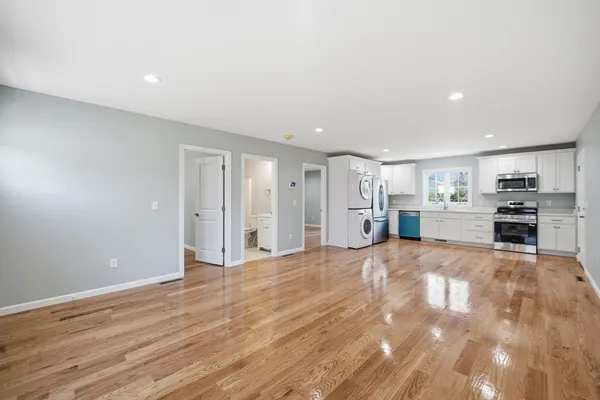 $349,900 | 114 Otis Street, Unit C, Westfield, MA 01085