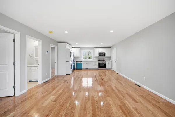 $349,900 | 114 Otis Street, Unit C, Westfield, MA 01085