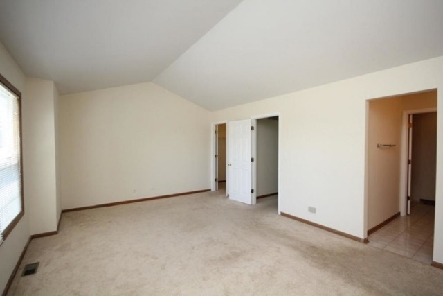 190 Cheviot Court Roselle, IL 60172 - Photo 19 of 25