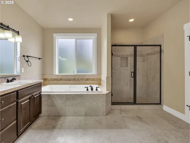 $840,000 | 12281 Southeast Bari Avenue, Happy Valley, OR 97086