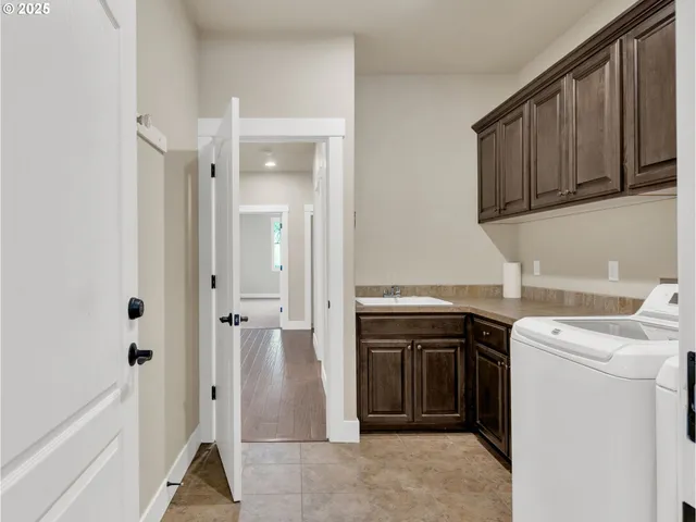 $840,000 | 12281 Southeast Bari Avenue, Happy Valley, OR 97086