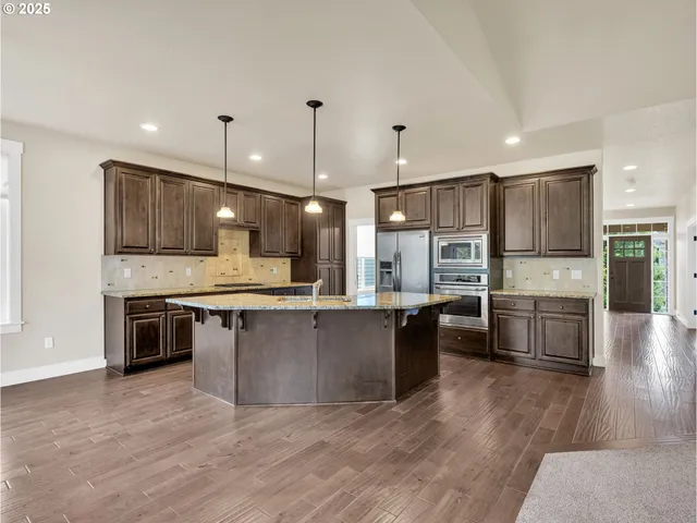 $840,000 | 12281 Southeast Bari Avenue, Happy Valley, OR 97086