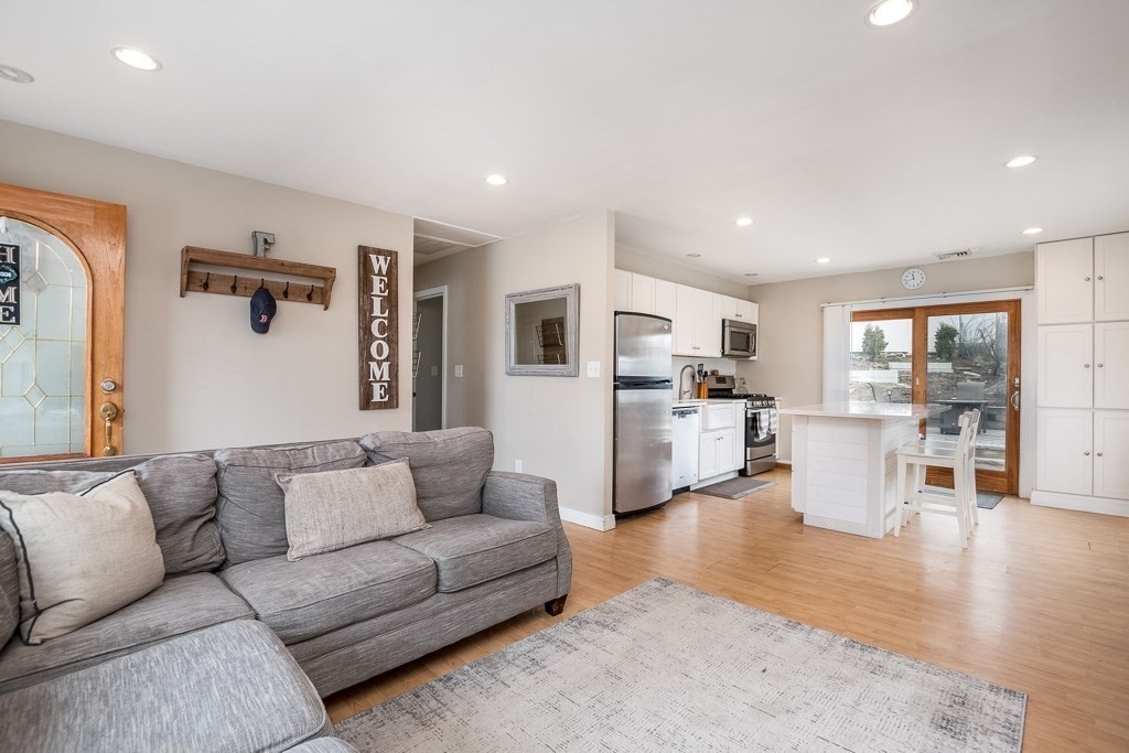 89 Northdale Road Boston, MA 02132 - Photo 12 of 38 Gallery Image 12