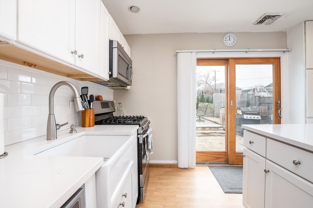 89 Northdale Road Boston, MA 02132 - Photo 7 of 38 Gallery Image 7