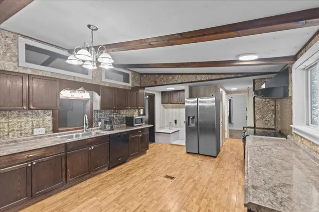 $329,000 | 52 School House Hill Road, Middlebury, VT 05753