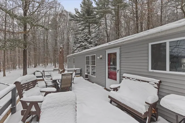 $329,000 | 52 School House Hill Road, Middlebury, VT 05753