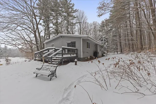 $329,000 | 52 School House Hill Road, Middlebury, VT 05753