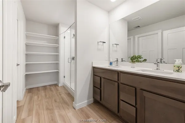 $2,150 | 918 Kickapoo Lane, College Station, TX 77845