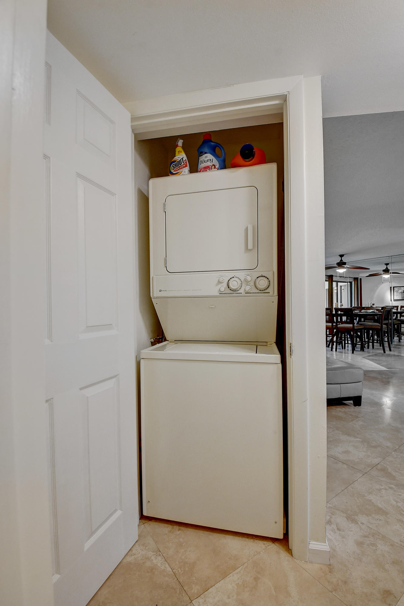 5701 Camino Del Sol, Unit 206 Boca Raton, FL 33433 - Photo 27 of 38 WASHER AND DRYER