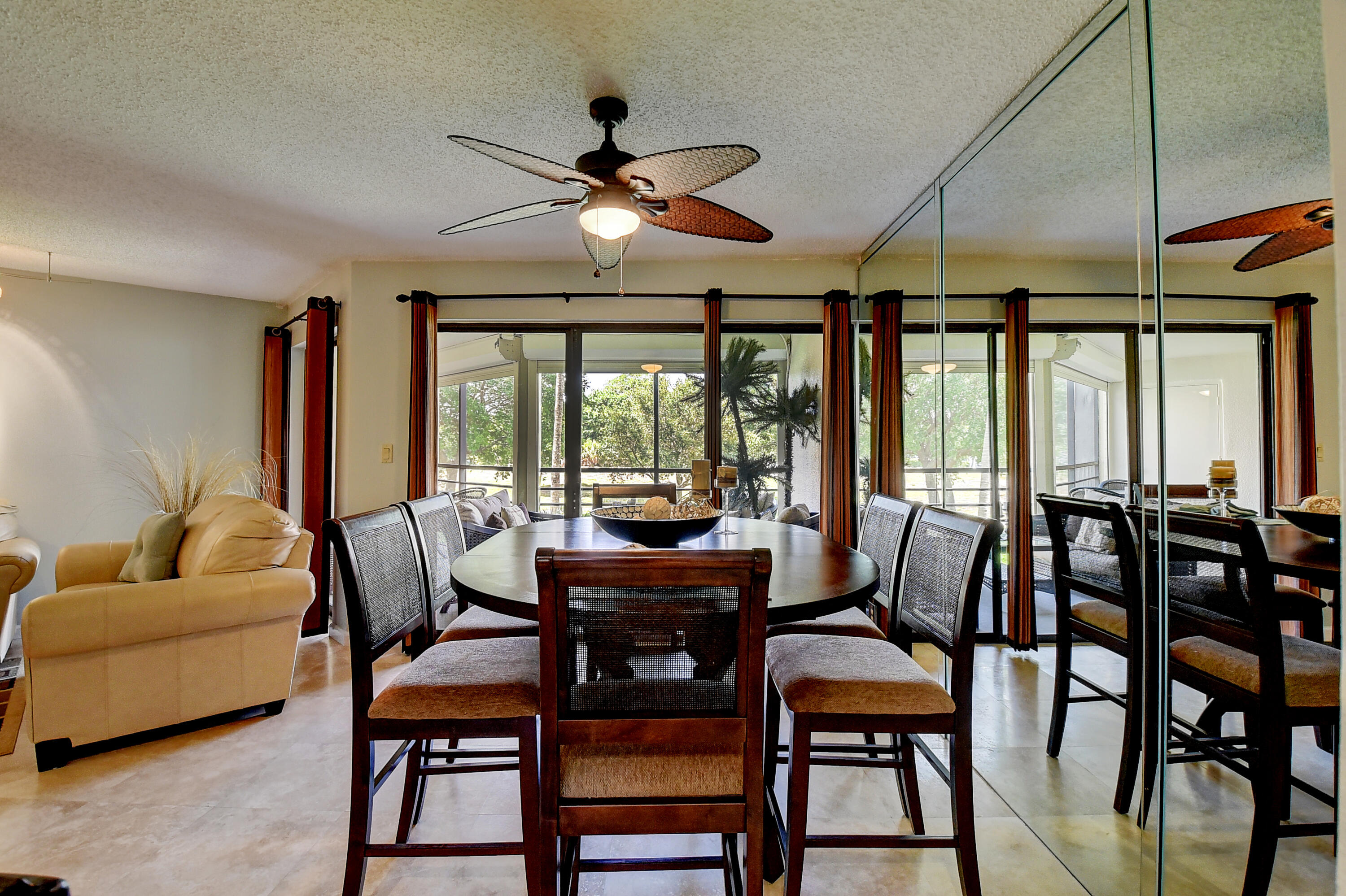 5701 Camino Del Sol, Unit 206 Boca Raton, FL 33433 - Photo 10 of 38 DINING ROOM