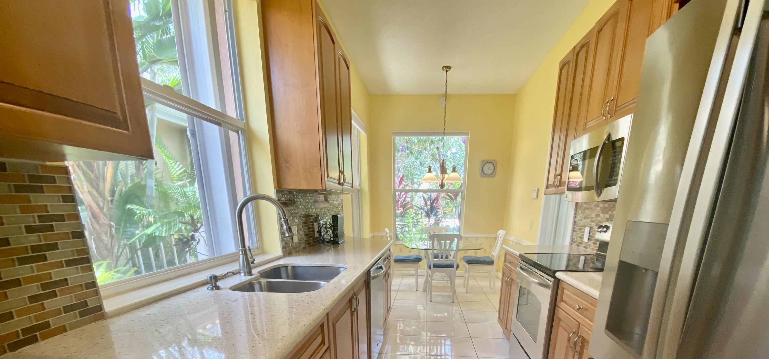 135 East Hampton Way Jupiter, FL 33458 - Photo 11 of 33 IMG_8454