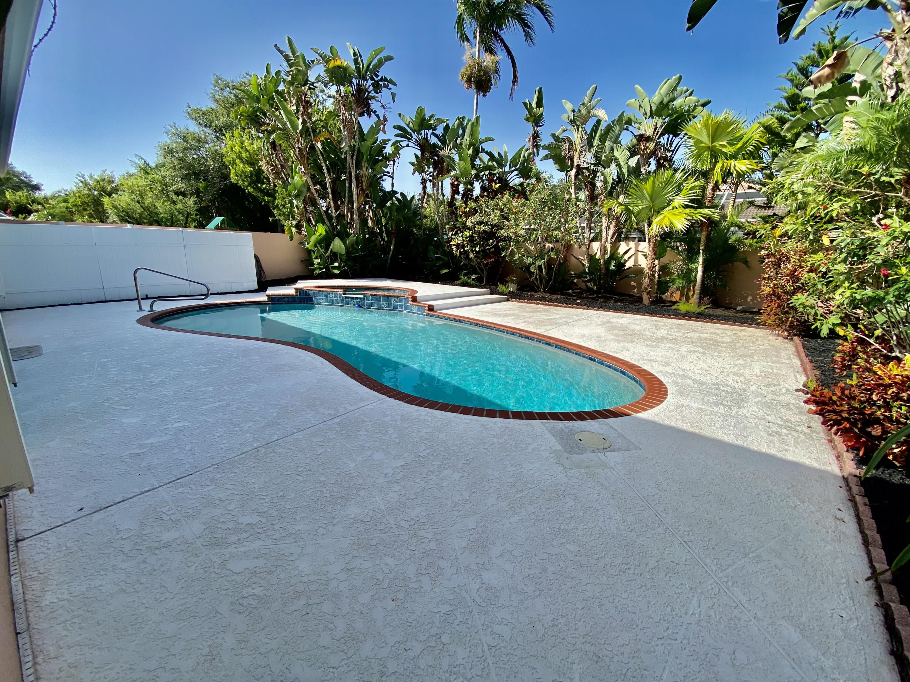 135 East Hampton Way Jupiter, FL 33458 - Photo 30 of 33 IMG_8497