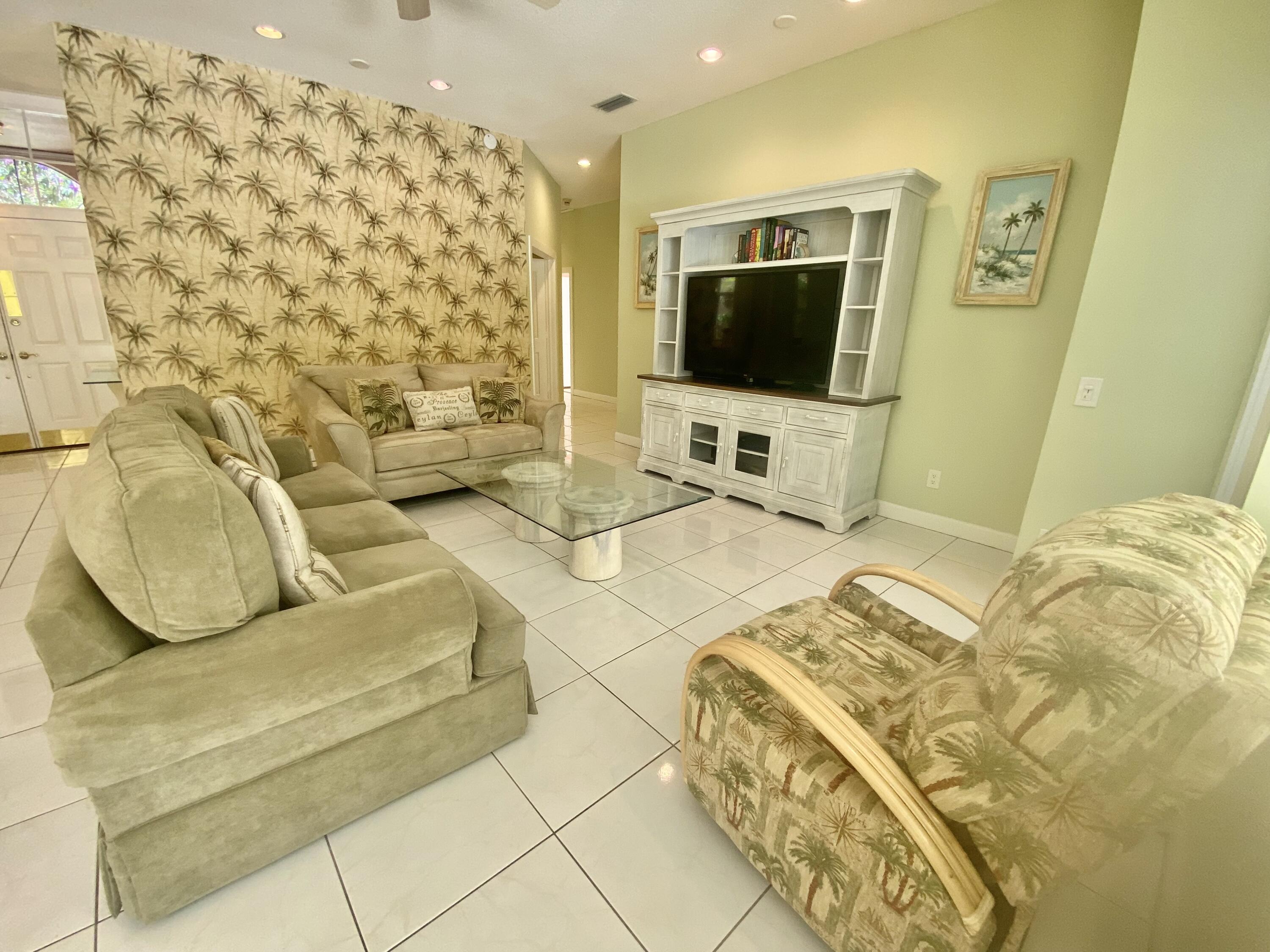 135 East Hampton Way Jupiter, FL 33458 - Photo 6 of 33 IMG_8430