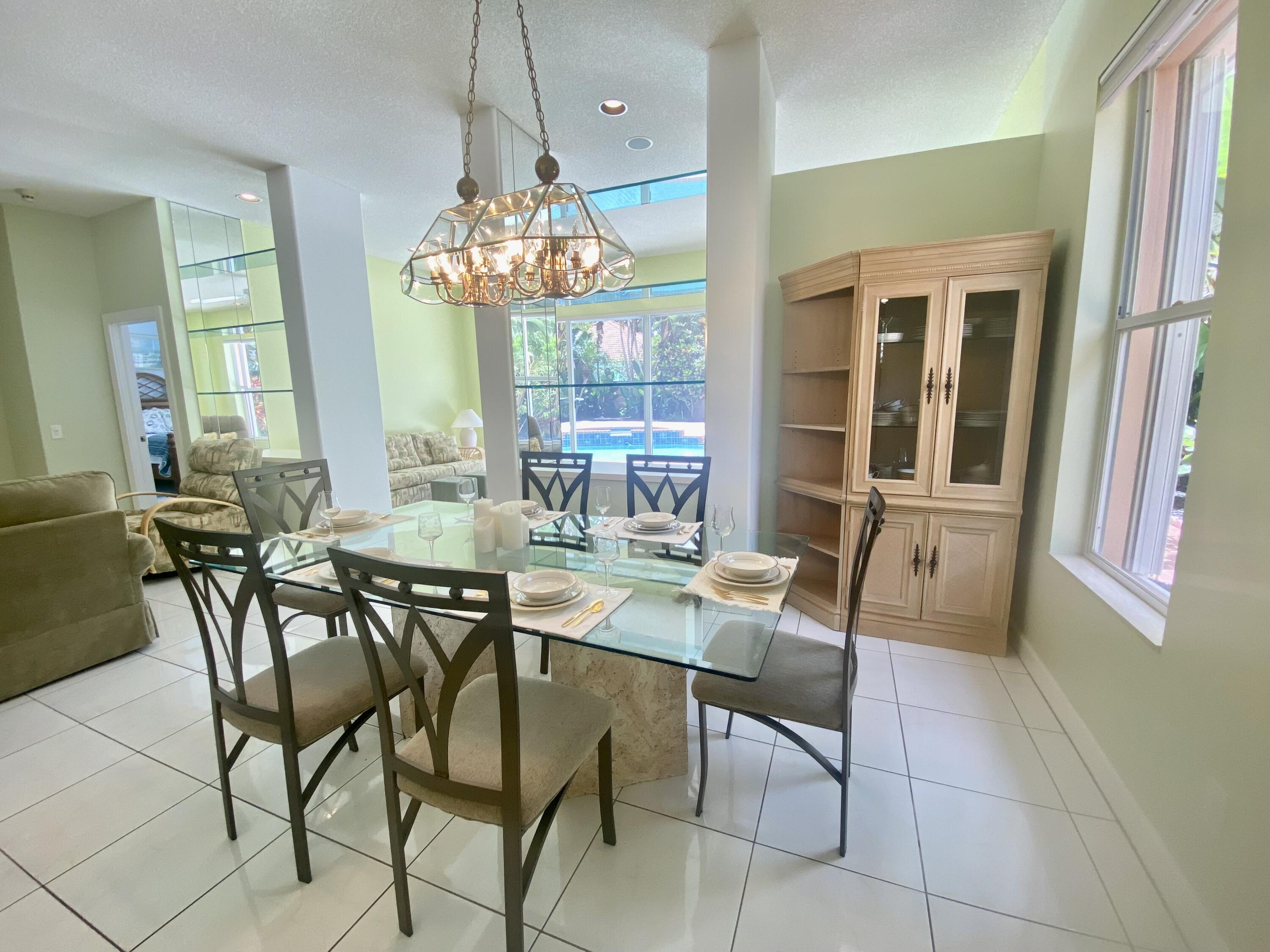 135 East Hampton Way Jupiter, FL 33458 - Photo 8 of 33 DINING RM