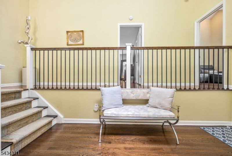 27 Moran Road West Orange, NJ 07052 - Photo 7 of 42
