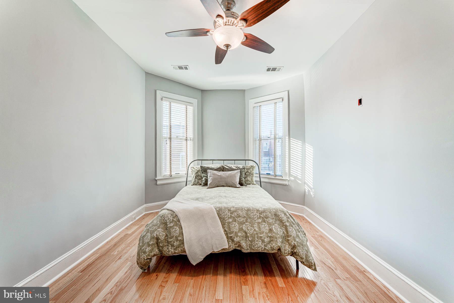 117 R Street Northwest Washington, DC 20001 - Photo 19 of 45 Bedroom #1 with bumpout & new hardwood floors