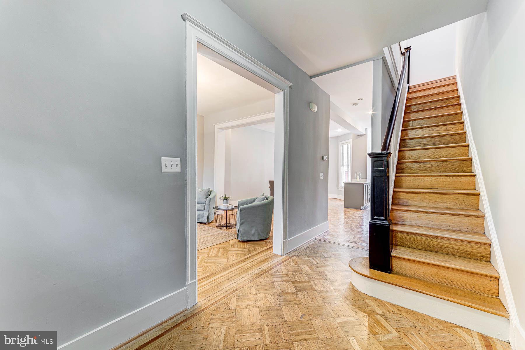 117 R Street Northwest Washington, DC 20001 - Photo 6 of 45 Spacious Entry and Open Main Level