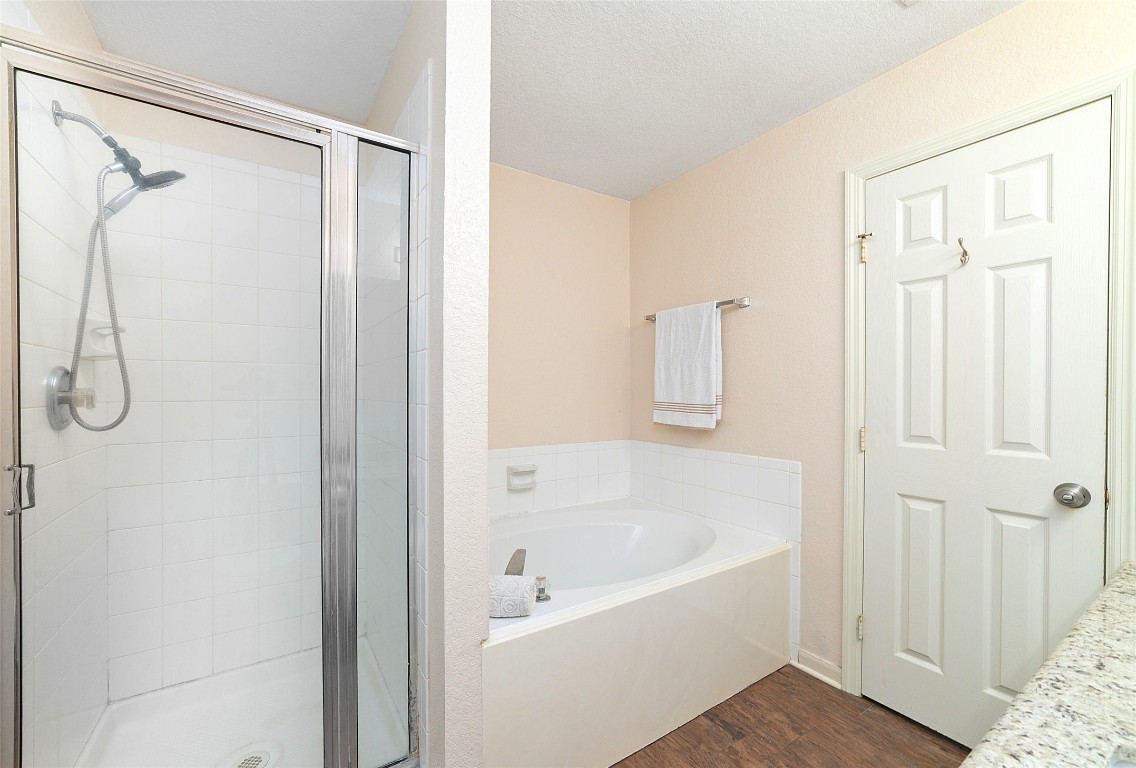 14610 Hazy Ridge Lane Cypress, TX 77429 - Photo 22 of 38 Shower or bath - yor choice