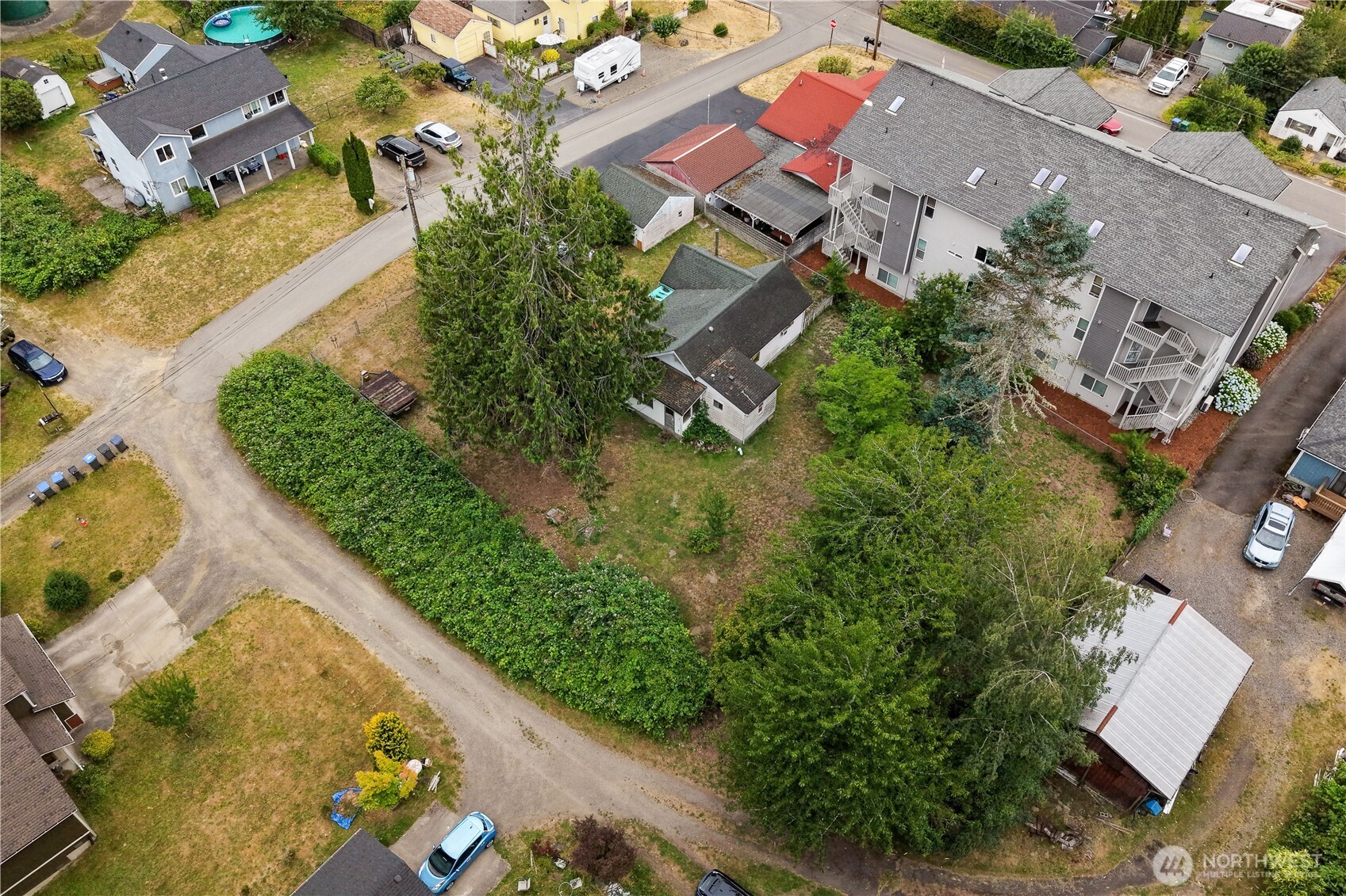1919 Guy Wetzel Road Port Orchard, WA 98366 - Photo 4 of 25 Gallery Image 4