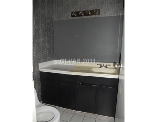 2242 East Desert Inn Road, Unit 36 Las Vegas, NV 89169 - Photo 5 of 8 Other.