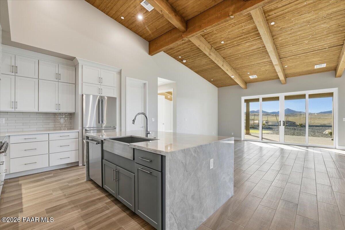 5650 Meridian Court Prescott, AZ 86305 - Photo 11 of 38 Kitchen - 5650 Meridian Court