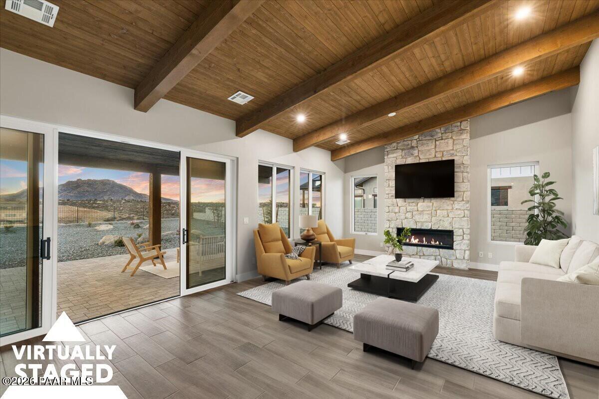 5650 Meridian Court Prescott, AZ 86305 - Photo 4 of 38 Living Room - 5650 Meridian Court
