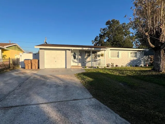 $2,400 | 2623 Coral Avenue, Kissimmee, FL 34741