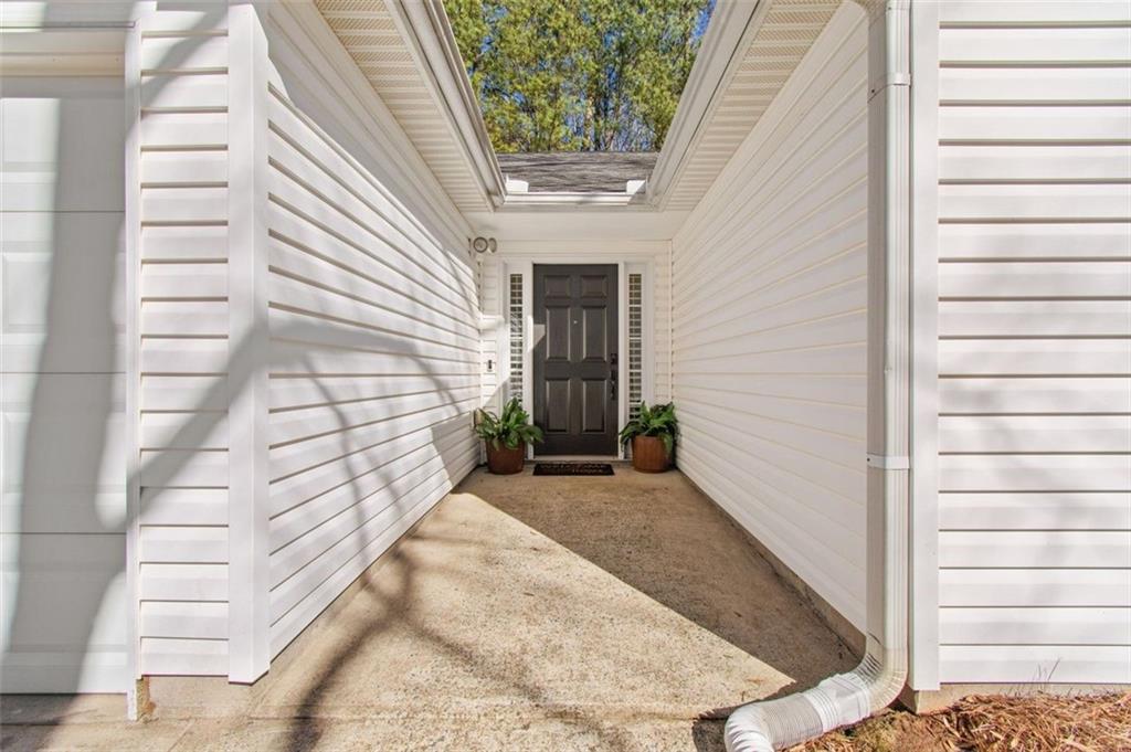 2907 Albright Commons Kennesaw, GA 30144 - Photo 3 of 35 a view of entryway with wooden floor