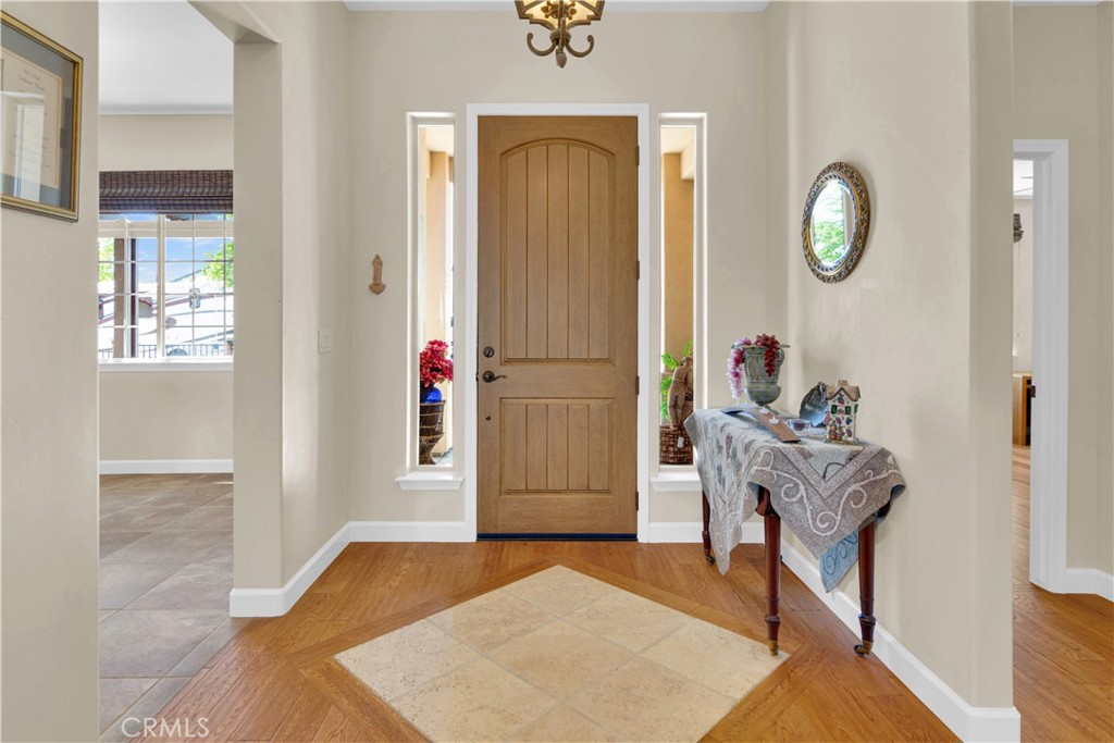 654 Red Cloud Road Paso Robles, CA 93446 - Photo 10 of 46 a view of livingroom with furniture and a window