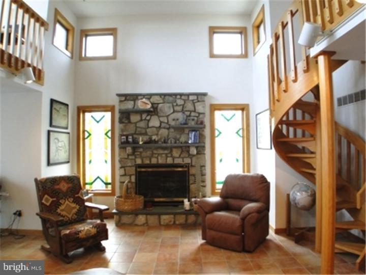 1301 Upper Stump Road Chalfont, PA 18914 - Photo 17 of 25 Great Room