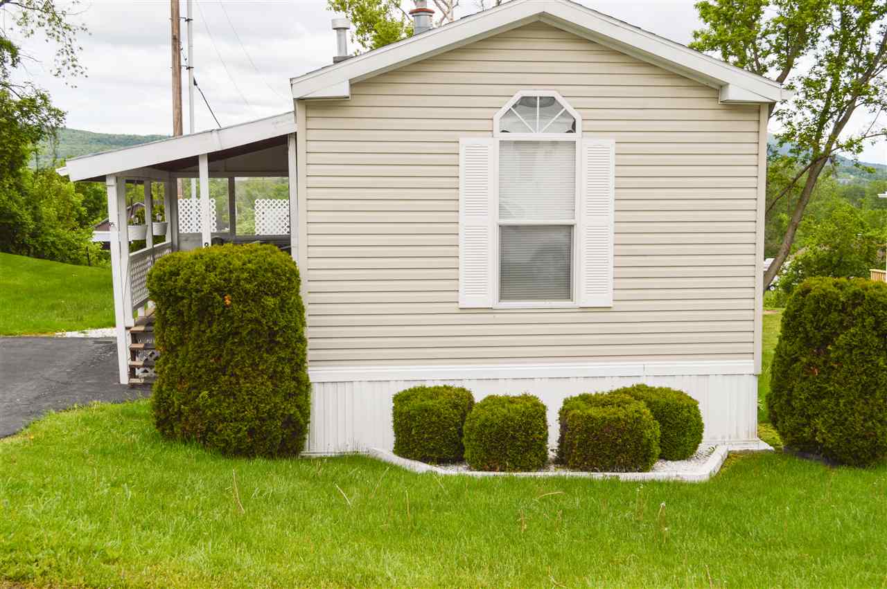 26 Billings Mobile Manor, Unit 26 Rutland, VT 05701 - Photo 2 of 10 Gallery Image 2