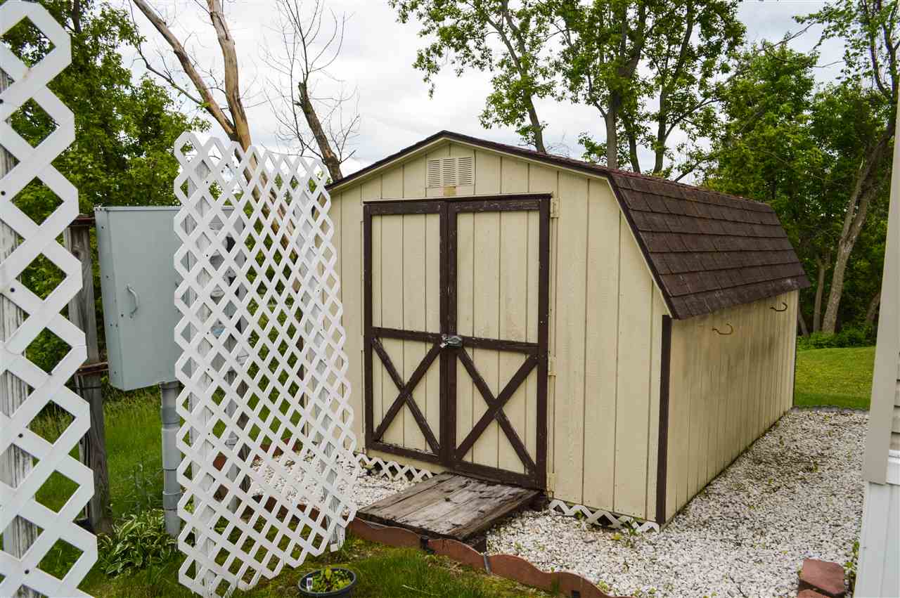 26 Billings Mobile Manor, Unit 26 Rutland, VT 05701 - Photo 10 of 10 Gallery Image 10