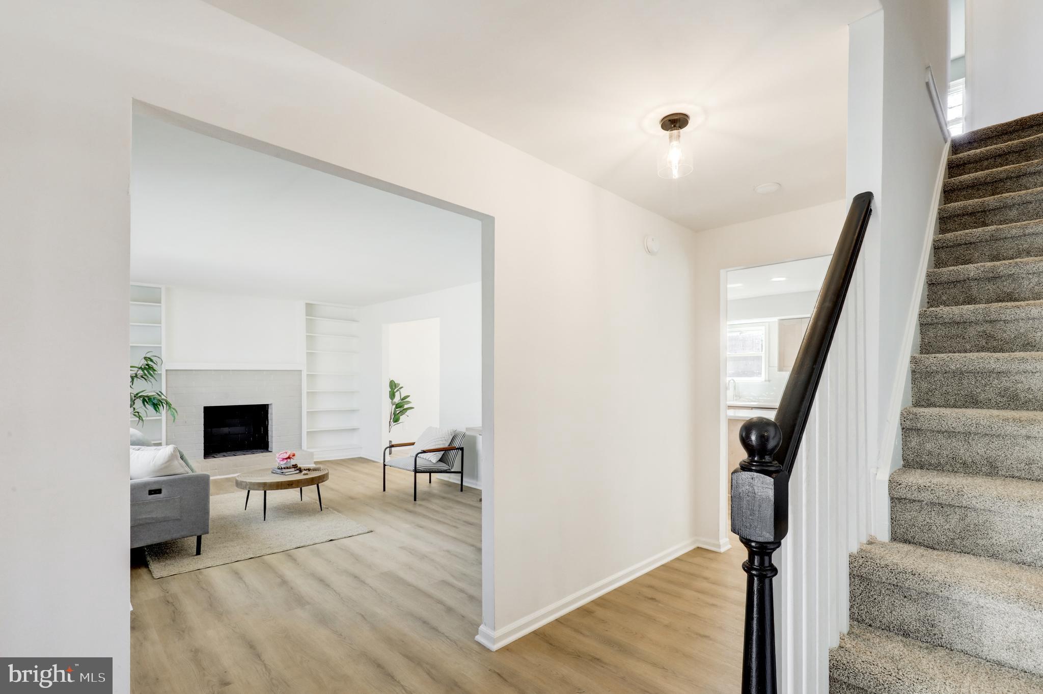 914 Longfield Road Glenside, PA 19038 - Photo 2 of 49