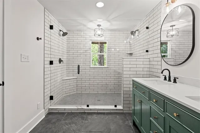 $669,900 | 2237 Clem Lowell Road, Carrollton, GA 30116