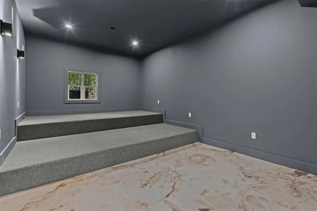 $669,900 | 2237 Clem Lowell Road, Carrollton, GA 30116