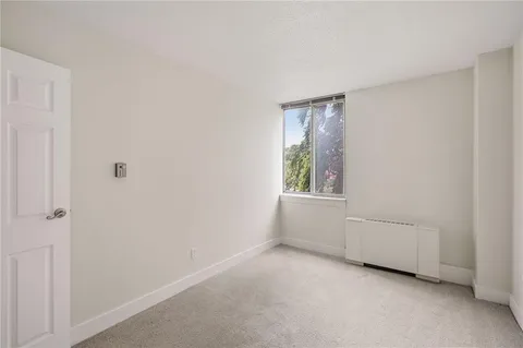 $145,000 | 600 East 8th Street, Unit 2K, Kansas City, MO 64106