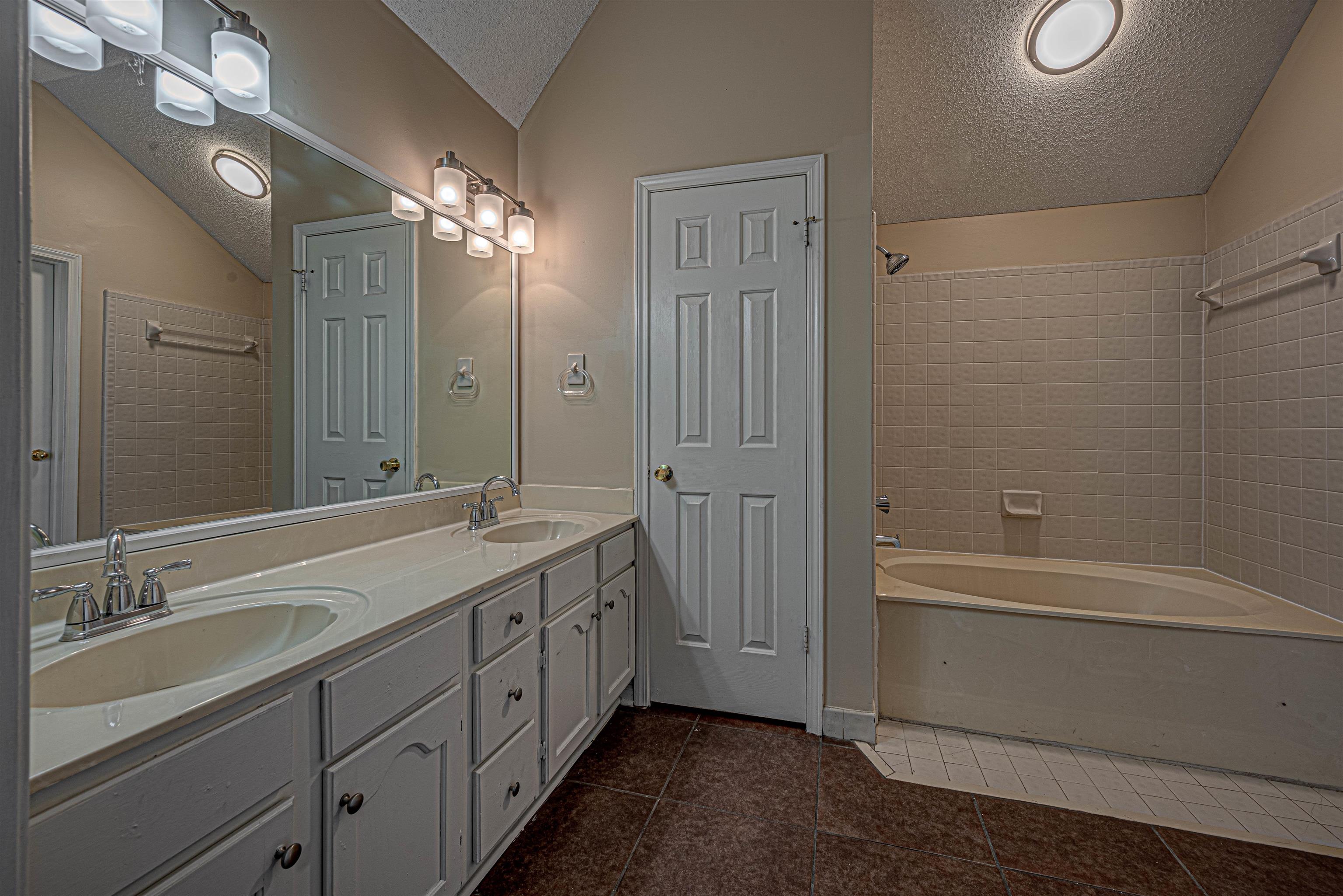 6713 Finch Road Memphis, TN 38141 - Photo 12 of 16