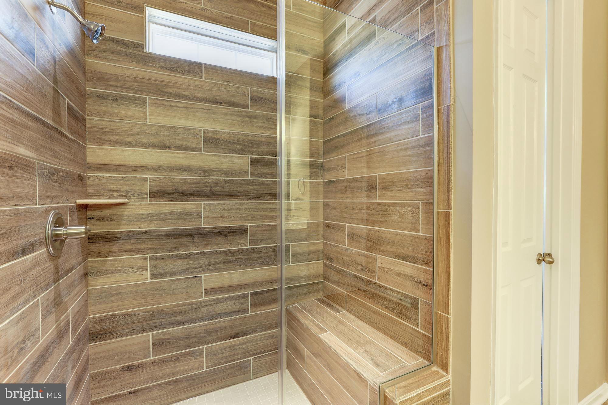 925 Lindley Road Frederick, MD 21701 - Photo 19 of 30 a bathroom with a shower