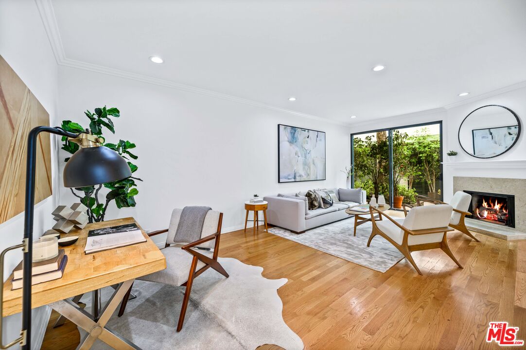 1108 18th Street, Unit 5 Santa Monica, CA 90403 - Photo 4 of 21